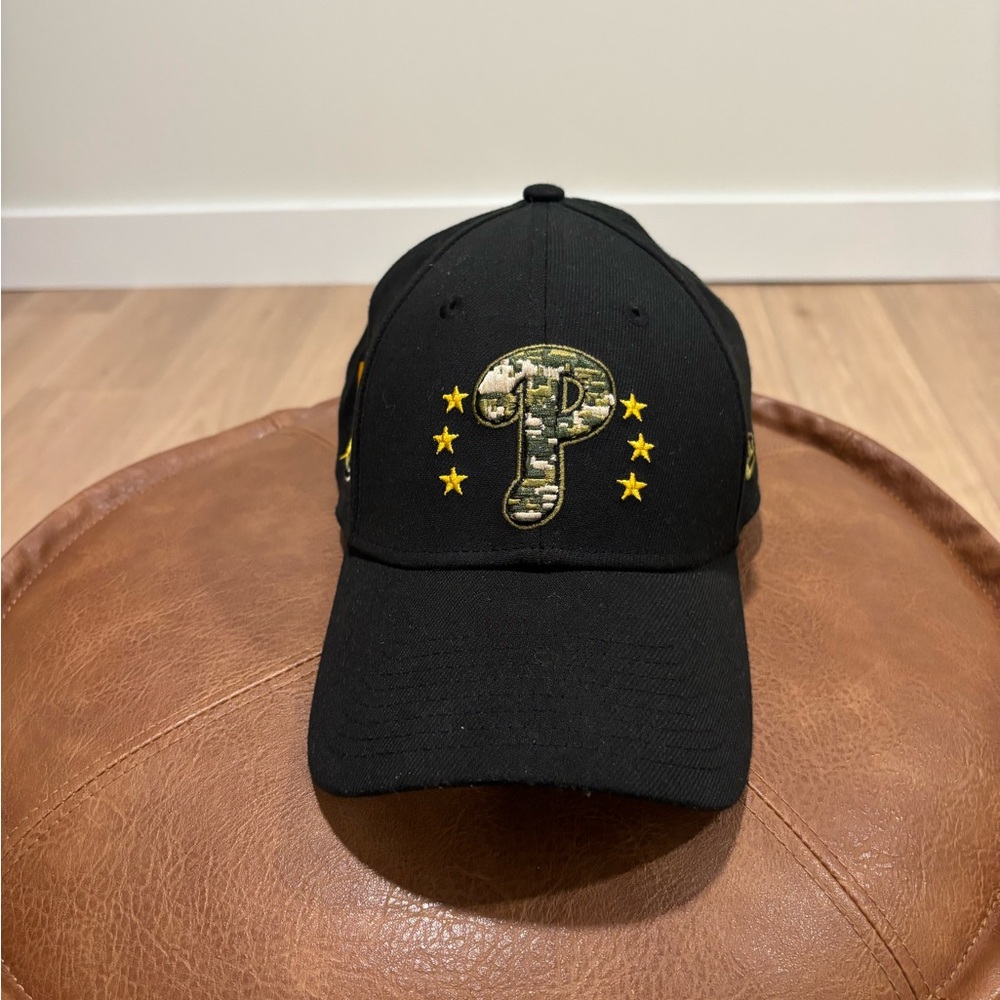 Phillies 2024 armed forces hat snapback new without tags